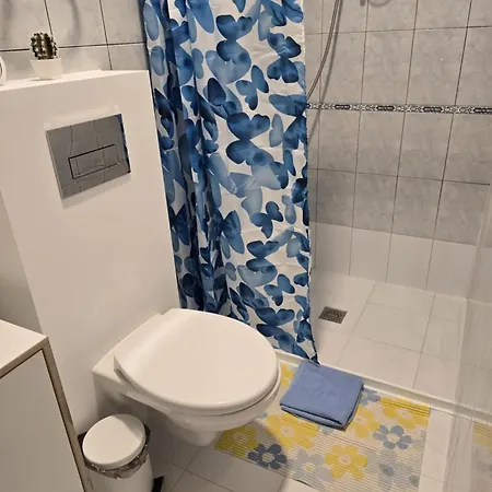 Apartamentai Pas Regina *