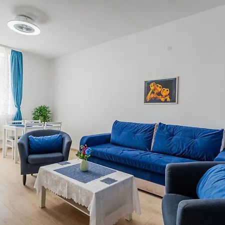 Apartamentai Pas Reginą *